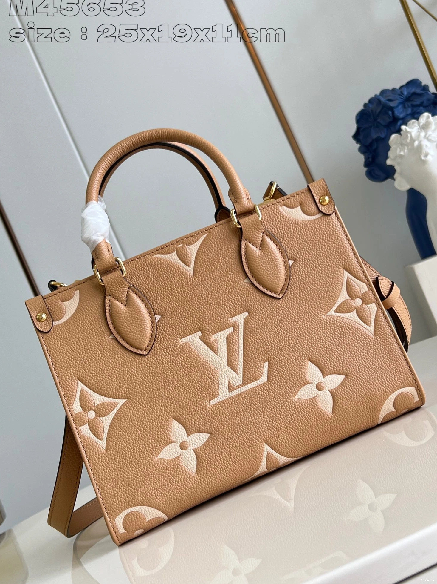 LOUIS ONTHEGO PM-25*19*11.5cm VUITTON 0331